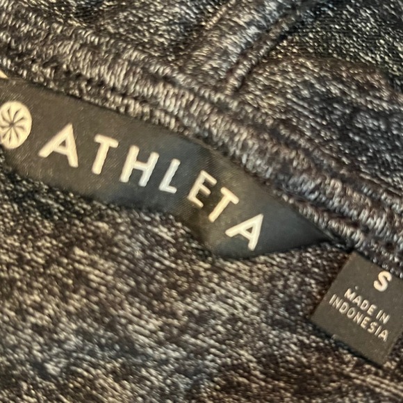 Athleta Small Lombard Cutout Racerback Lightweight Heather Gray Hoodie - Picture 6 of 9